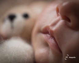 foto newborn close da boca