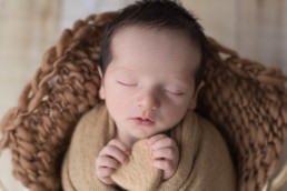 ensaio newborn curitiba bebê no wrap